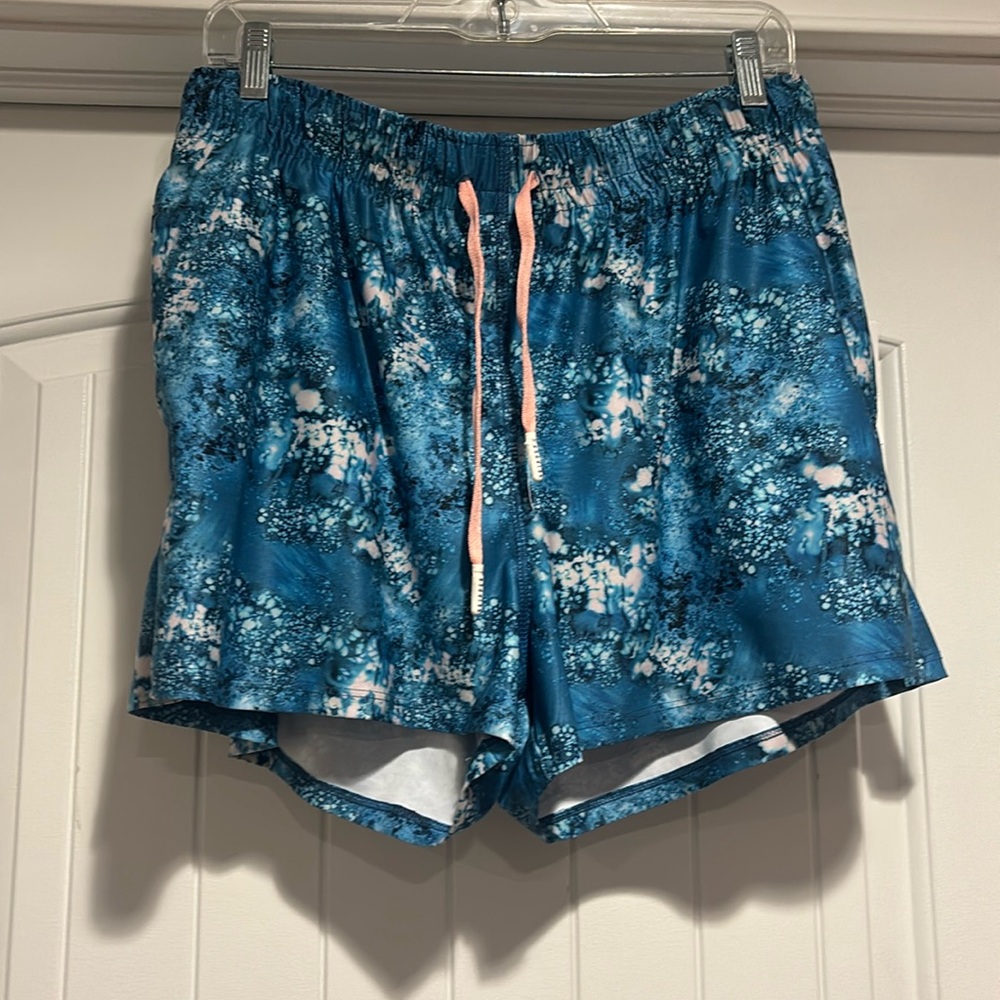 Reel Skipper Lost In Paradise Women’s Swim Trunk Size XL.
